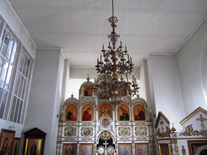 Церковь Николая Чудотворца, Пертово (Чучковский район, Рязанская область). интерьер и убранство, действующая церковь в южном приделе