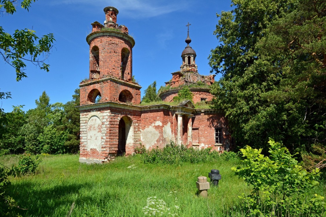 Азарновка (Протасьев Угол). Церковь Спаса Нерукотворного Образа. фасады, Вид с юго-запада