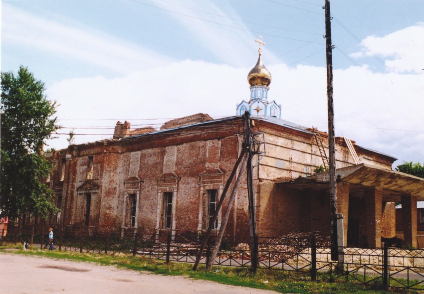 Ухолово. Церковь Троицы Живоначальной. фасады