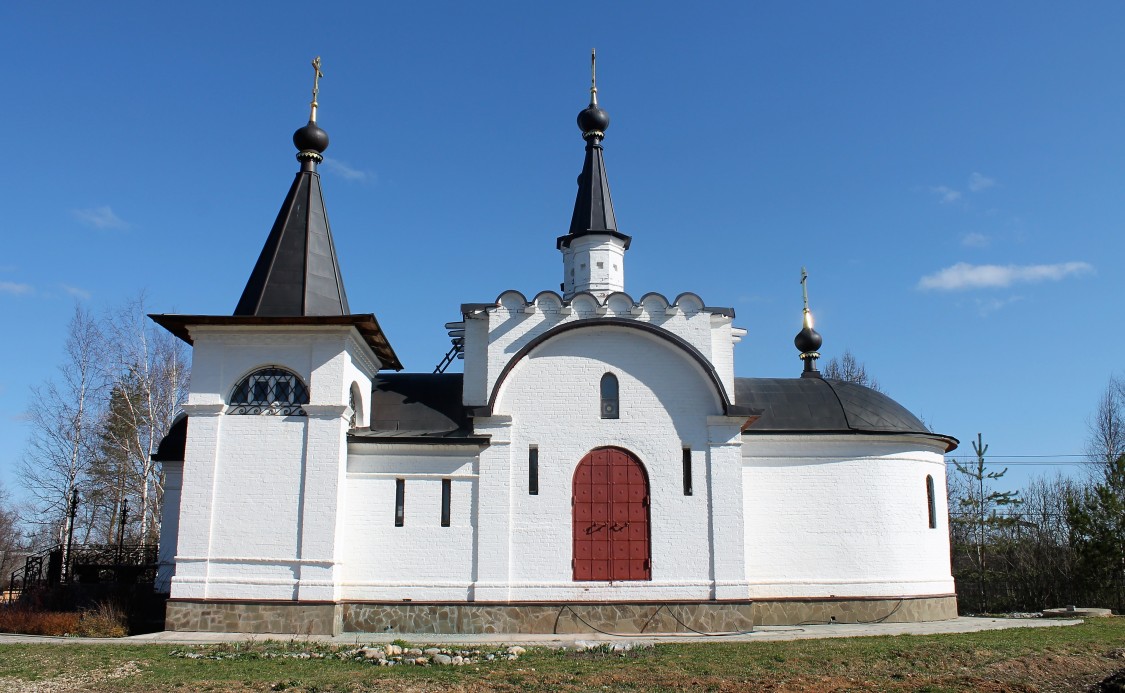 Уваровка. Церковь Серафима Саровского. фасады