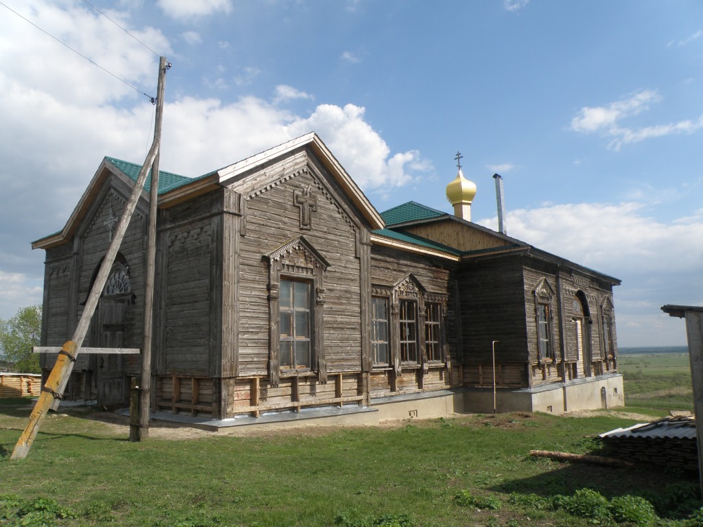 Церковь Троицы Живоначальной, Высокое (Шацкий район, Рязанская область). фасады
