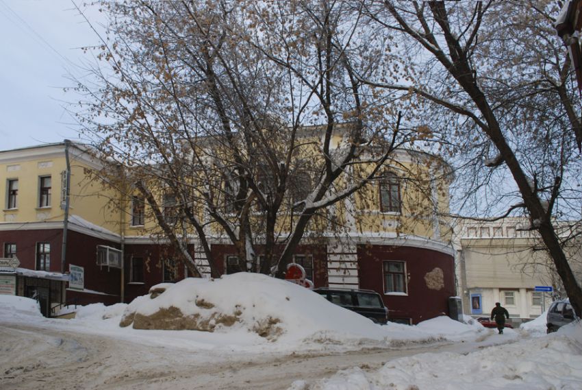 Вятка (Киров). Домовая церковь Благовещения Пресвятой Богородицы при бывшем Мариинском детском приюте. фасады