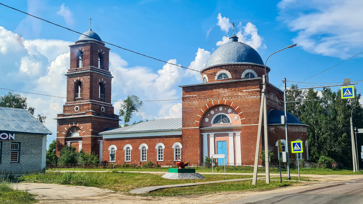 Церковь Успения Пресвятой Богородицы, Инякино (Шиловский район, Рязанская область). фасады