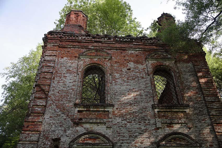 Троицкое, урочище. Церковь Троицы Живоначальной. архитектурные детали