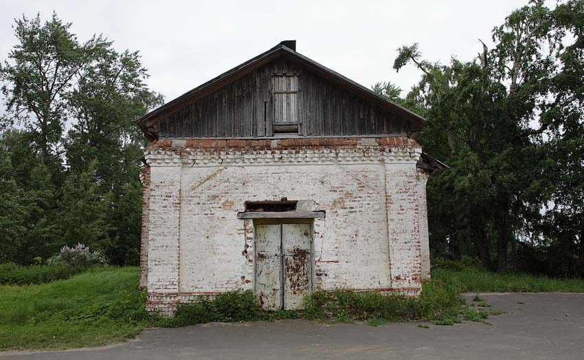 Церковь Илии Пророка, Благовещенье (Большесельский район, Ярославская область). фасады