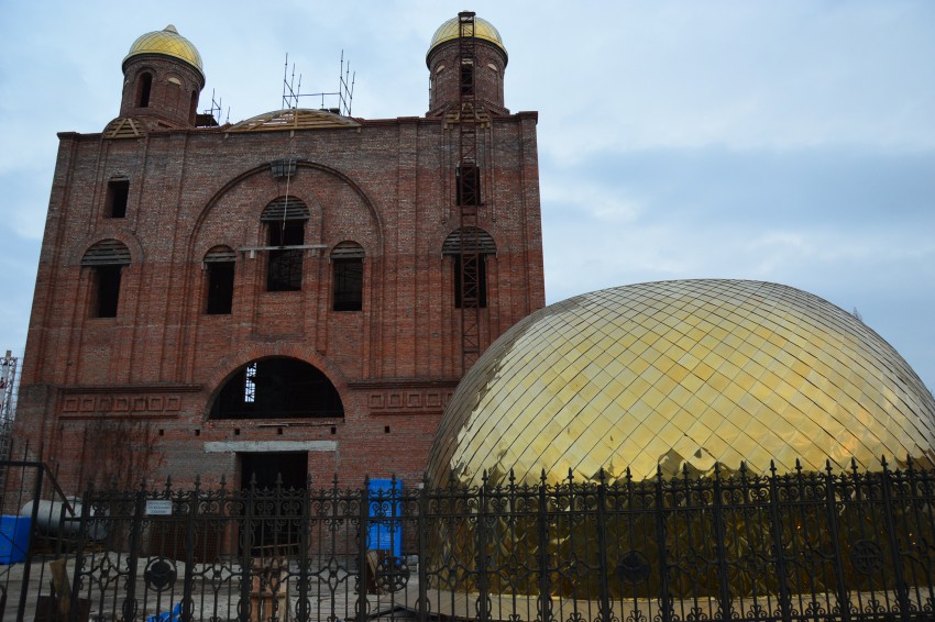 Курск. Церковь Спаса Преображения в Парковом. документальные фотографии