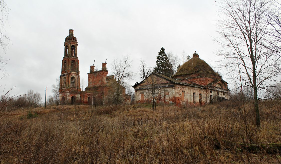 Храмовый комплекс.Церкви Успения Пресвятой Богородицы и Воскресения Словущего, Верзино (Борисоглебский район, Ярославская область). фасады