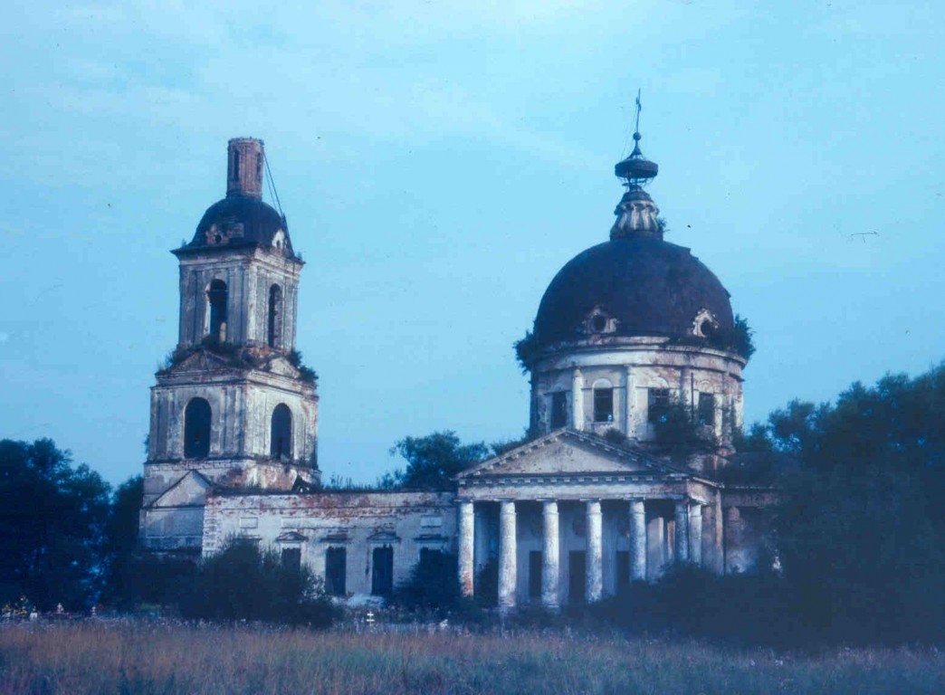Николо-Топор. Церковь Николая Чудотворца. фасады