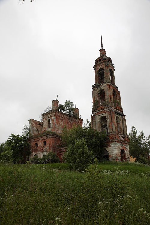 Верзино. Церковь Успения Пресвятой Богородицы. фасады