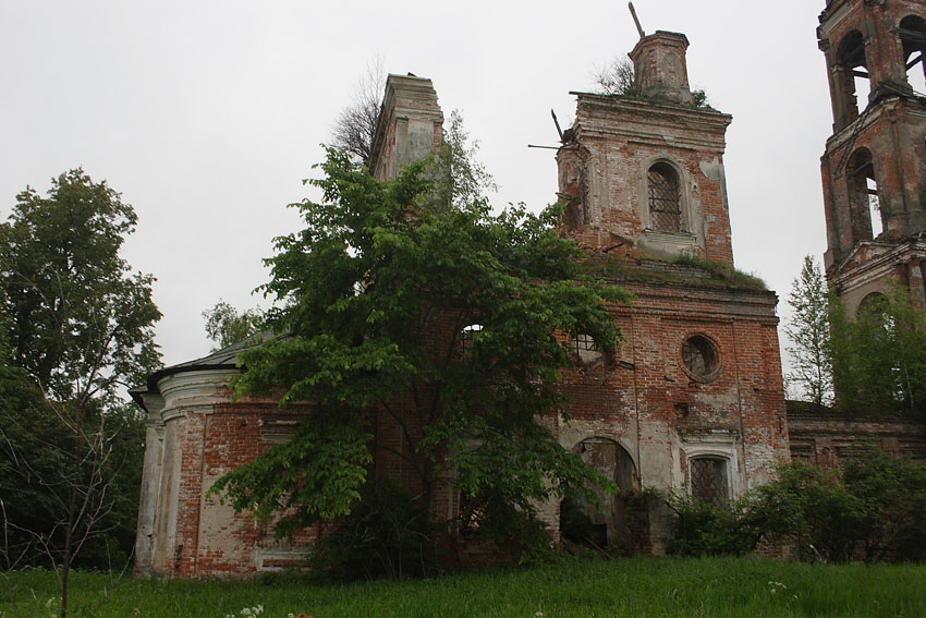 Верзино. Церковь Успения Пресвятой Богородицы. фасады