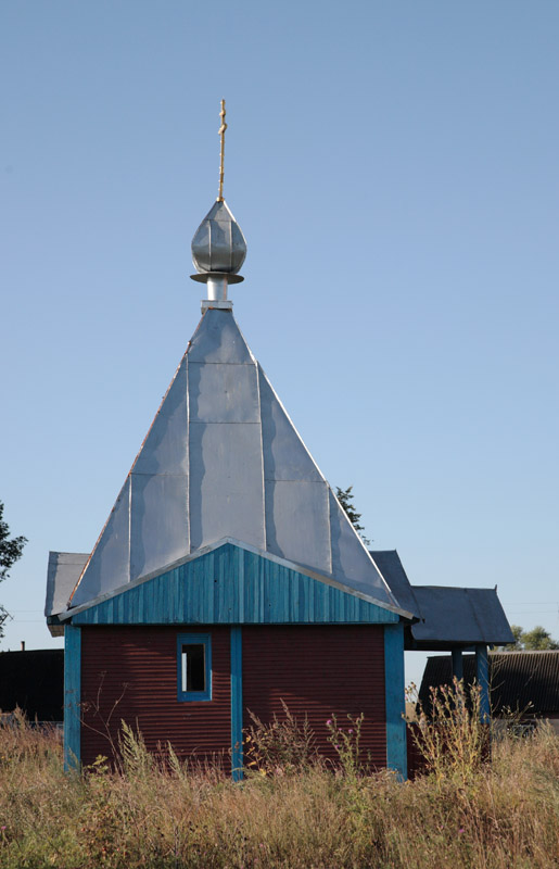 Часовня Успения Пресвятой Богородицы, Бережки (Кировский район, Калужская область). фасады