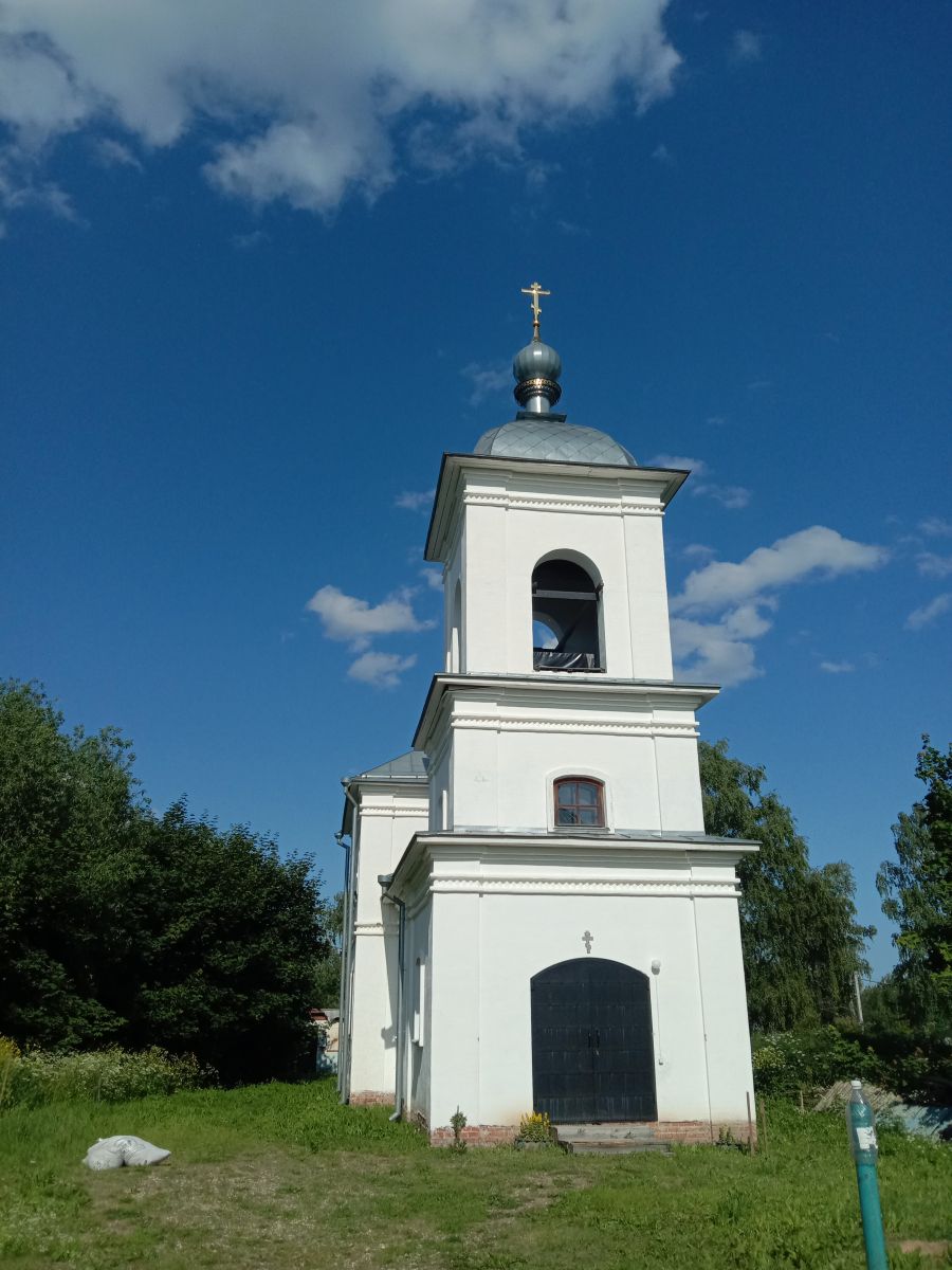 Церковь Илии Пророка, Шурскол (Ростовский район, Ярославская область). фасады
