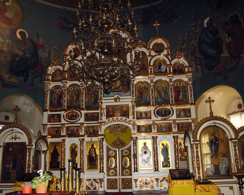Церковь Троицы Живоначальной, Екатериновка (Безенчукский район, Самарская область). интерьер и убранство