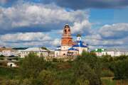 Церковь Покрова Пресвятой Богородицы, Вид со стороны реки Исеть.<br>, Покровское, Каменский район (Каменский ГО), Свердловская область