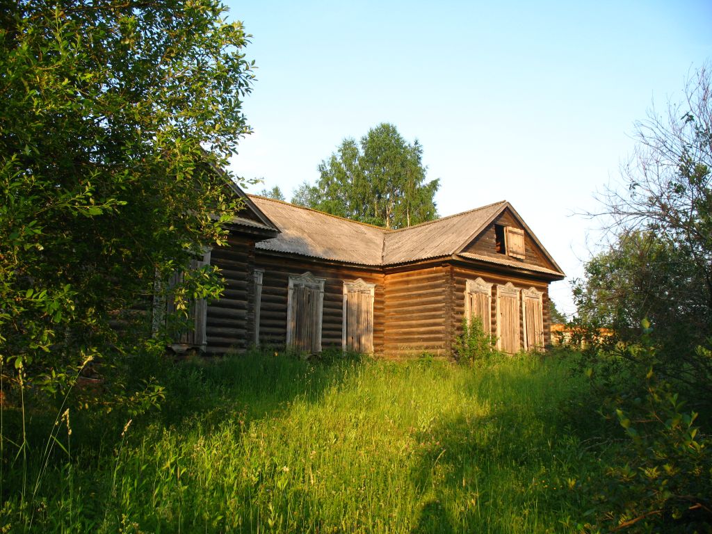 Церковь Серафима Саровского, Логово, урочище (Красногорский район, Республика Удмуртия). фасады