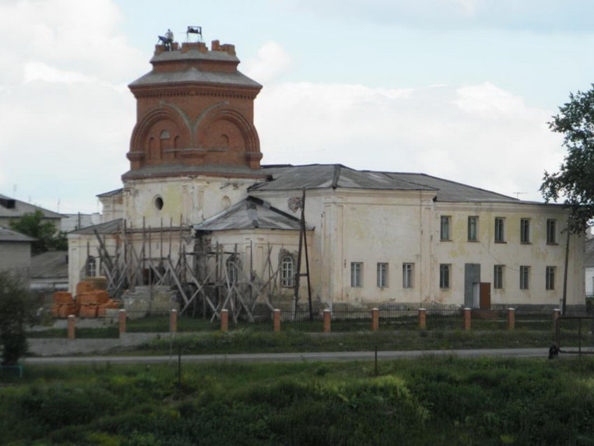 Церковь Покрова Пресвятой Богородицы, Покровское (Каменский район (Каменский ГО), Свердловская область). фасады, Ведется восстановление