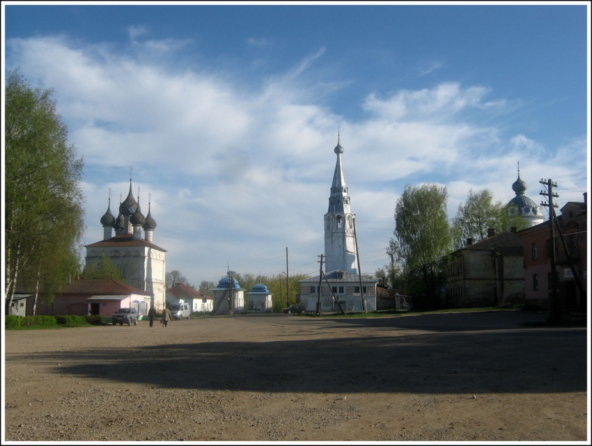 Храмовый комплекс. Церкви Рождества Пресвятой Богородицы и Троицы Живоначальной, Писцово (Комсомольский район, Ивановская область). фасады