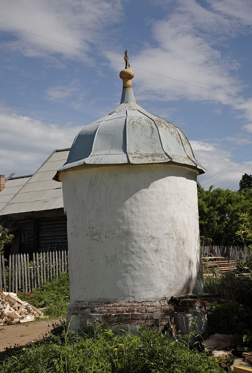 Часовня Иверской иконы Божией Матери, Флоровское (Большесельский район, Ярославская область). фасады