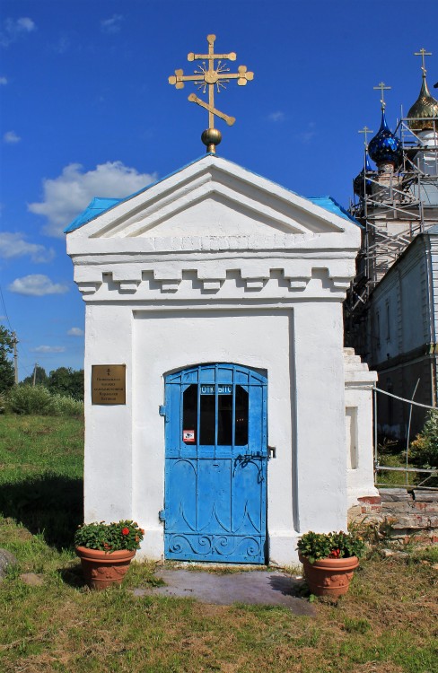 Часовня Параскевы Пятницы, Поводнёво (Мышкинский район, Ярославская область). фасады