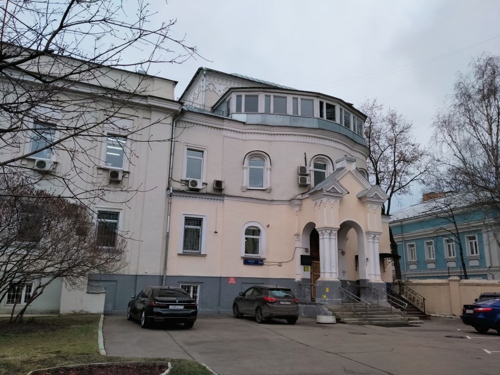 Домовая церковь Михаила Архангела при Солодовниковской богадельне на Щипке, Замоскворечье (Центральный административный округ (ЦАО), г. Москва). фасады