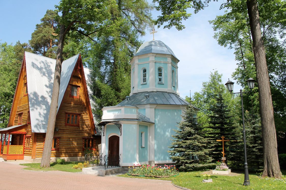 Неизвестная часовня, Барвиха, посёлок (Одинцовский городской округ и ЗАТО Власиха, Краснознаменск, Московская область). фасады