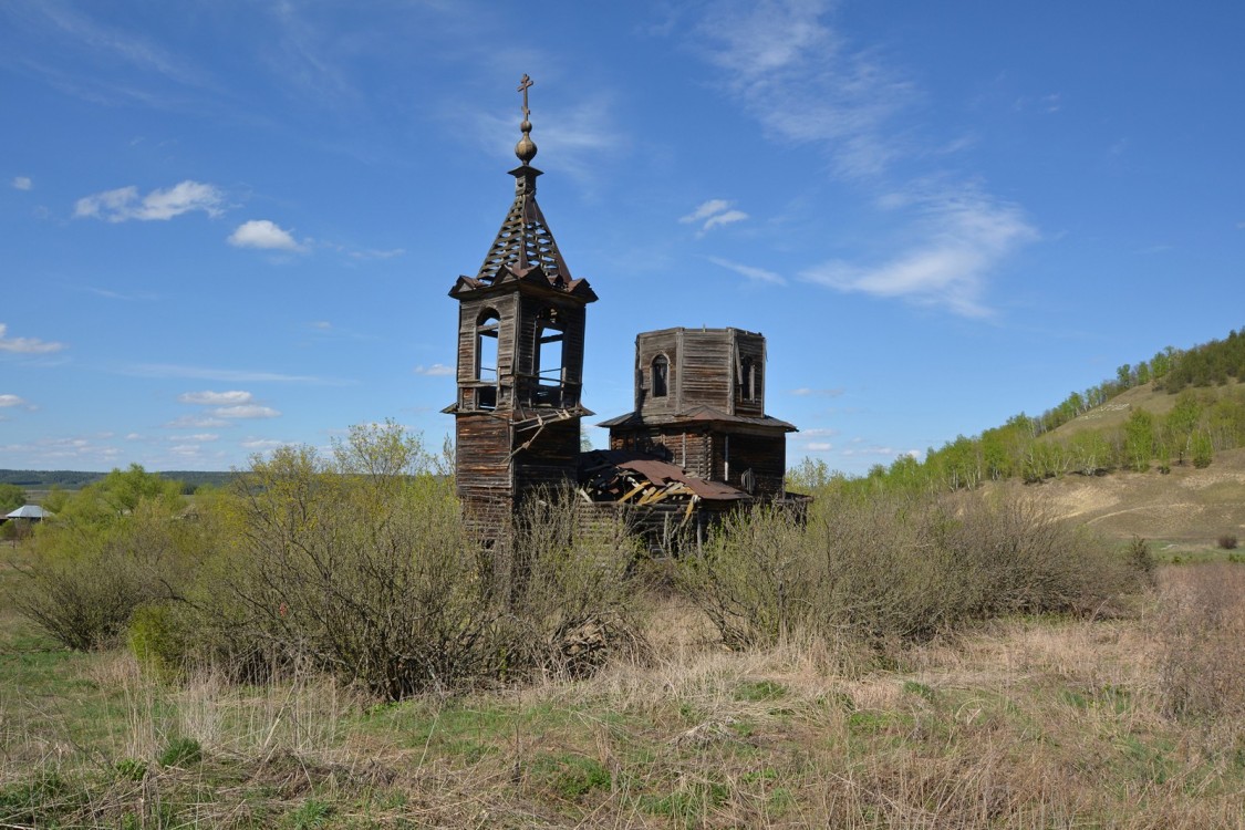 Церковь Покрова Пресвятой Богородицы, Кадышевка (Павловский район, Ульяновская область). фасады, Вид с юго-запада