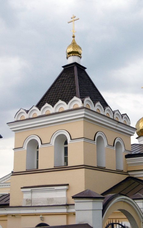Церковь Благовещения Пресвятой Богородицы, Вольск (Вольский район, Саратовская область). архитектурные детали, Ярус притвора, видимо,  при строительстве предназначенный для яруса колокольного звона