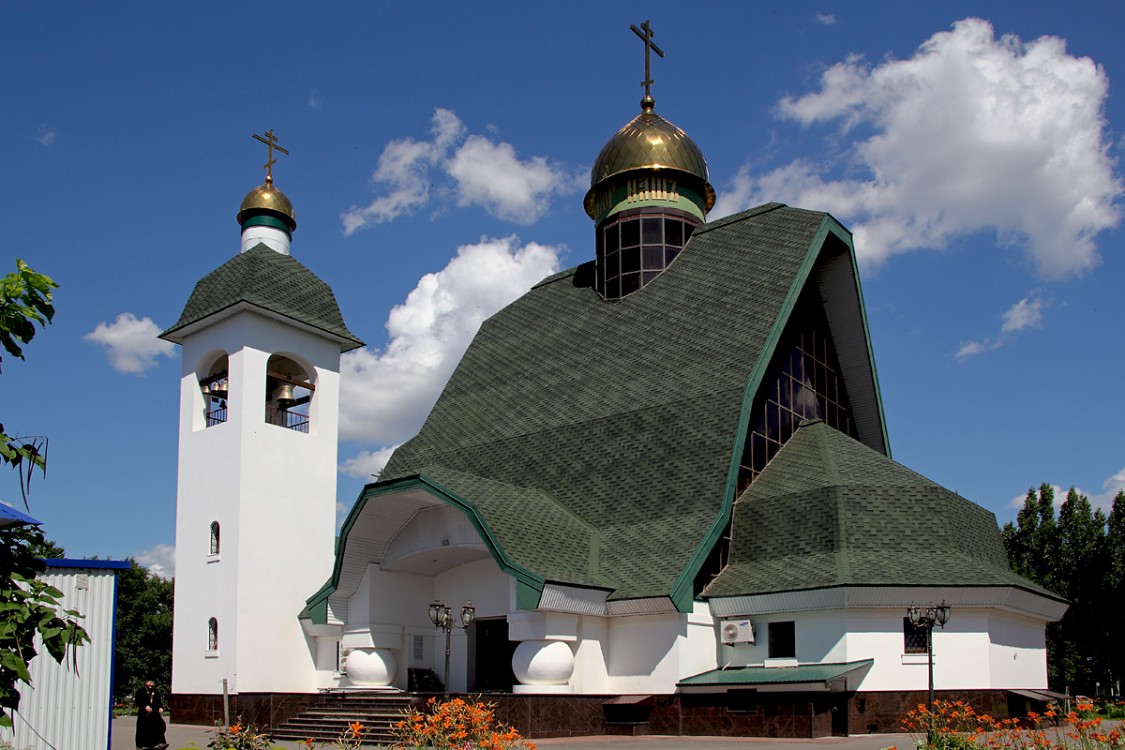 Балаково. Церковь Рождества Христова. 