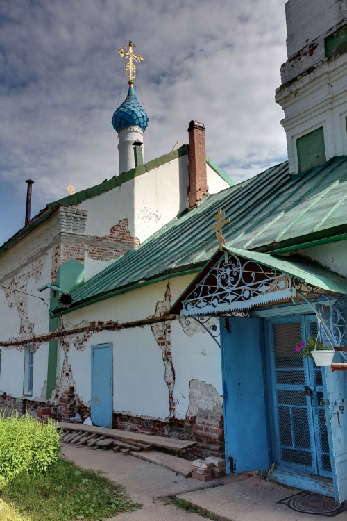 Церковь Спаса Всемилостивого, Васильевское (Ярославский район, Ярославская область). фасады