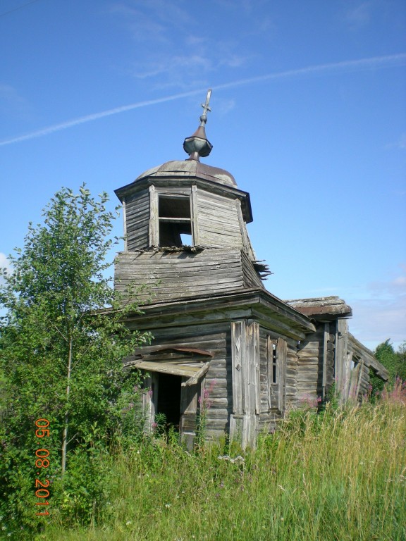 Часовня Иоанна Богослова, Киняково (Каргопольский район, Архангельская область). фасады, д.Киняково, Каргопольский р-н, Арх.обл.
