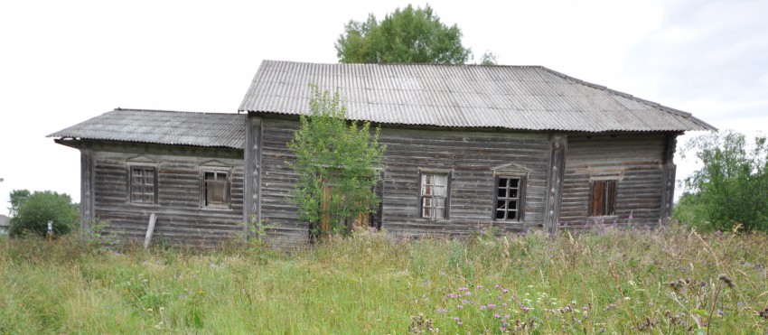 Церковь Благовещения Пресвятой Богородицы, Осташевская (Каргопольский район, Архангельская область). общий вид в ландшафте