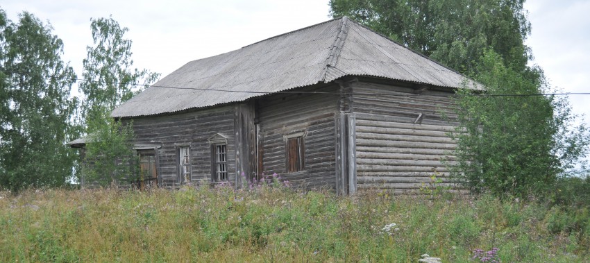 Церковь Благовещения Пресвятой Богородицы, Осташевская (Каргопольский район, Архангельская область). общий вид в ландшафте