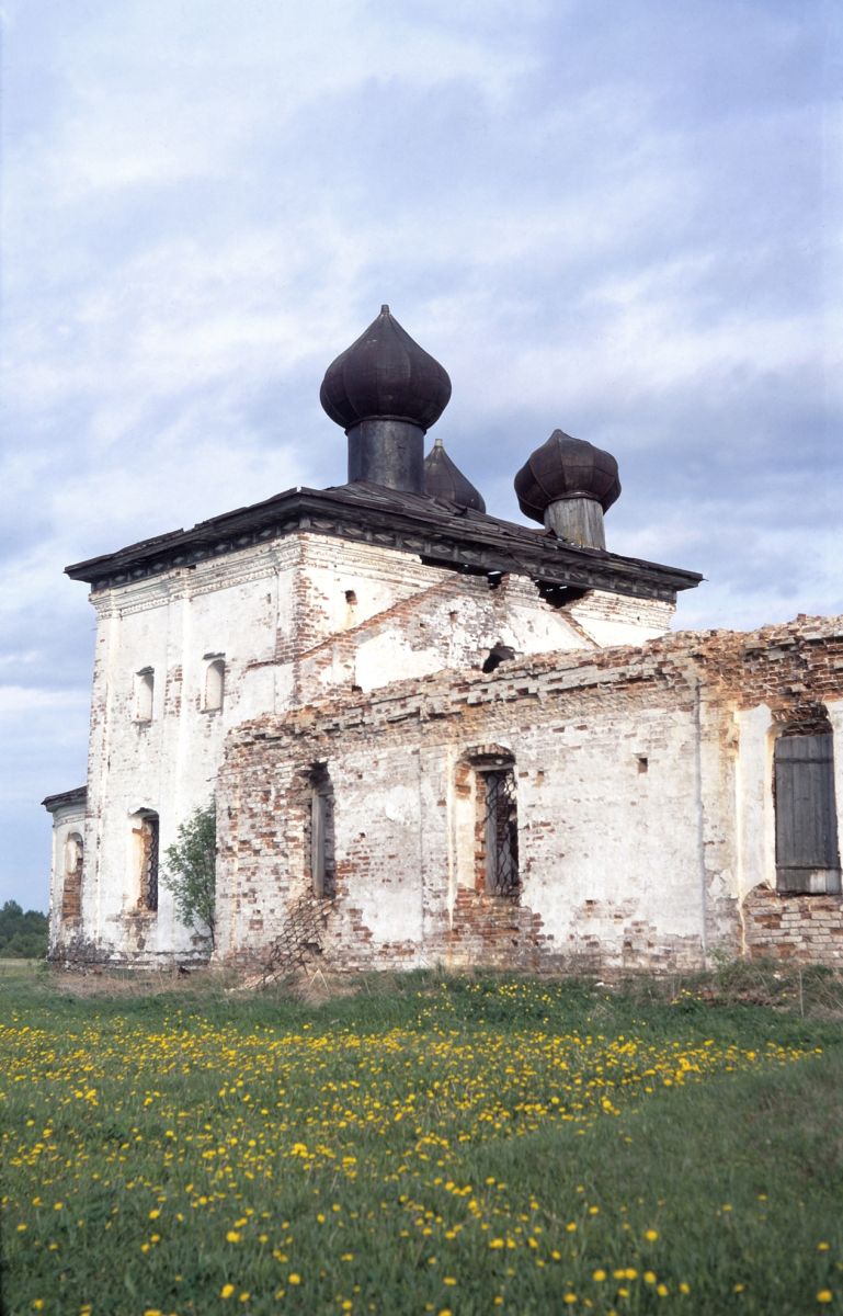 Церковь Николая Чудотворца, Тихманьга (Каргопольский район, Архангельская область). фасады