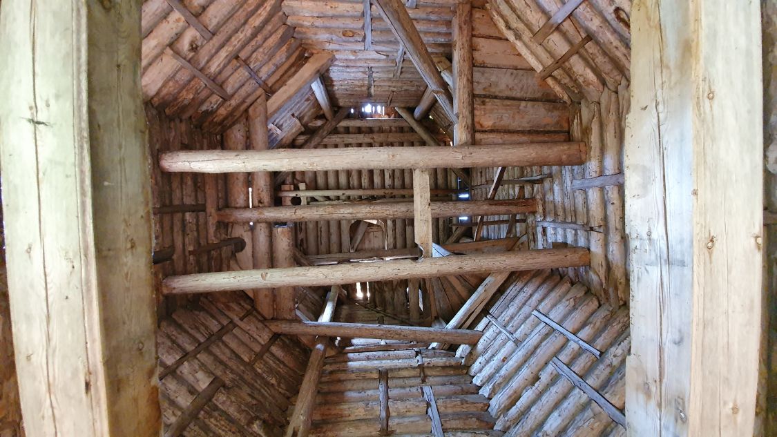 Церковь Илии Пророка, Лукостровская, урочище (Пудожский район, Республика Карелия). интерьер и убранство