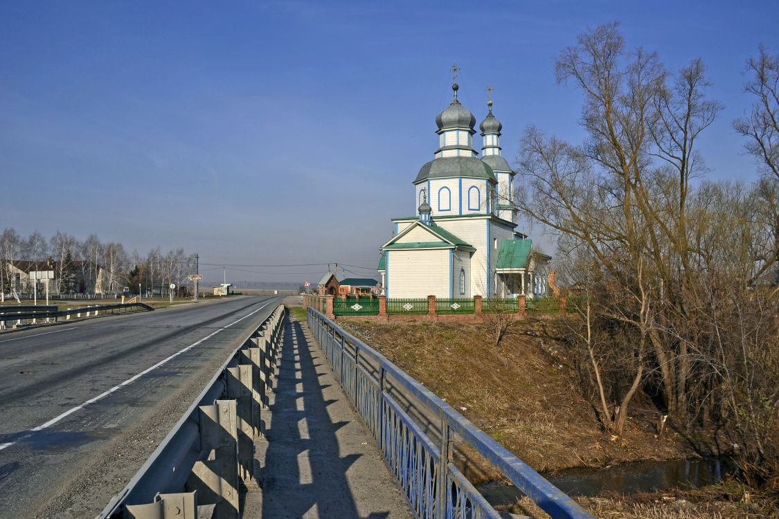 Церковь Богоявления Господня (старая), Прислониха (Карсунский район, Ульяновская область). фасады