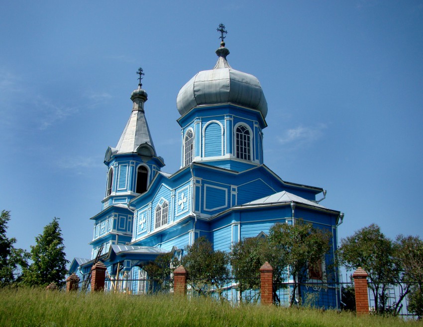 Церковь Казанской иконы Божией Матери, Кивать (Кузоватовский район, Ульяновская область). фасады, Вид с юго-востока, от алтарной части.