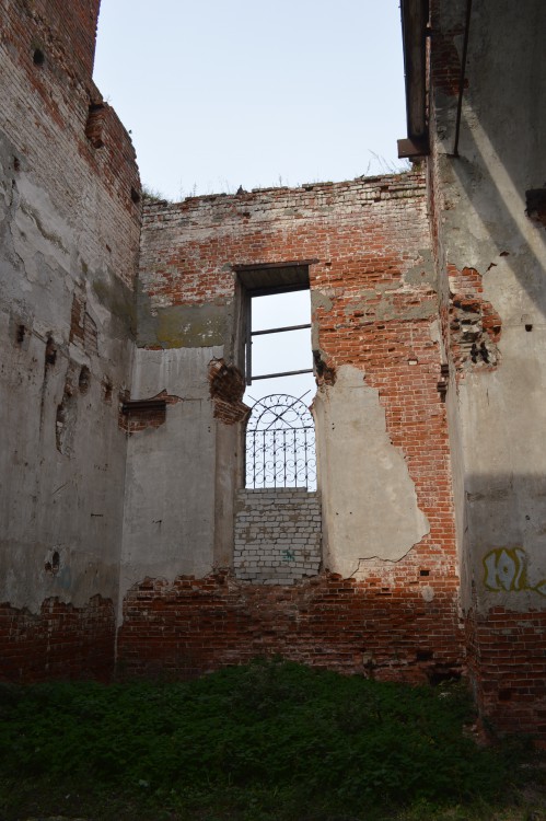 Церковь Покрова Пресвятой Богородицы, Красная Река (Старомайнский район, Ульяновская область). интерьер и убранство