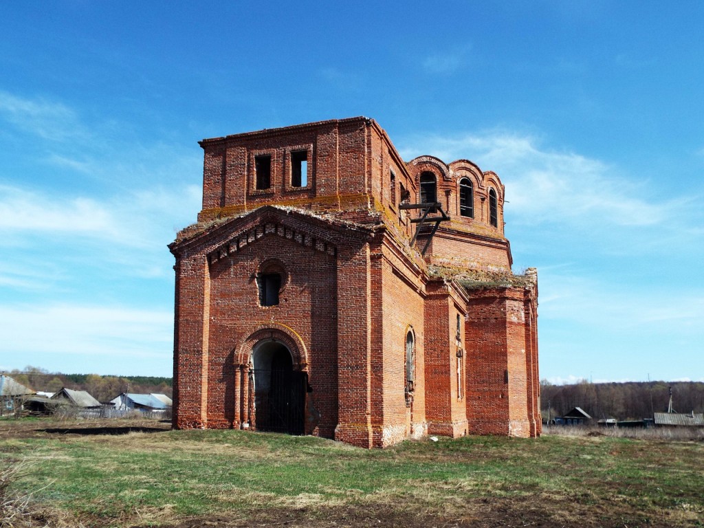 Церковь Покрова Пресвятой Богородицы, Красная Река (Старомайнский район, Ульяновская область). фасады