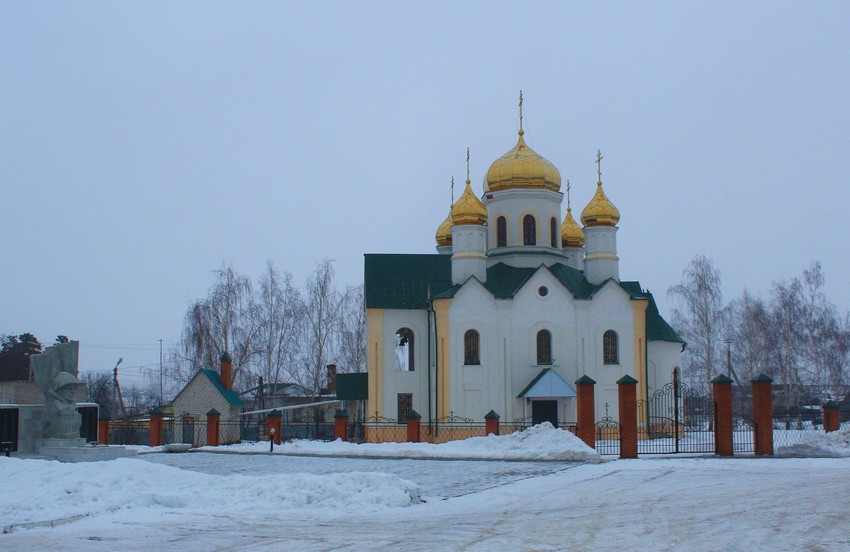 Церковь Воскресения Христова (новая), Ундоры (Ульяновский район, Ульяновская область). общий вид в ландшафте