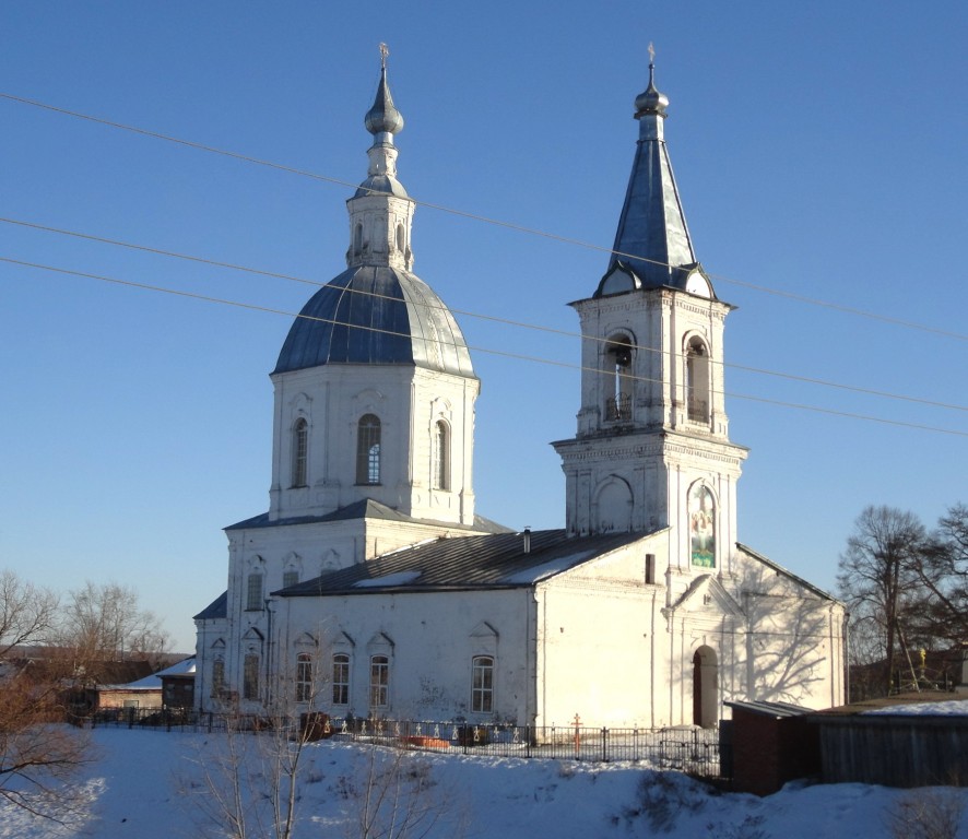 Аламасово. Церковь Троицы Живоначальной. фасады