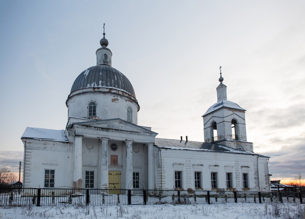 Церковь Николая Чудотворца, Сарминский Майдан (Вознесенский район, Нижегородская область). фасады