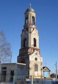 Суморьево. Колокольня церкви Казанской иконы Божией Матери
