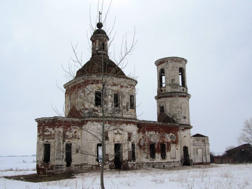 Девлетяково. Троицы Живоначальной церковь. фасады, вид с северо-востока