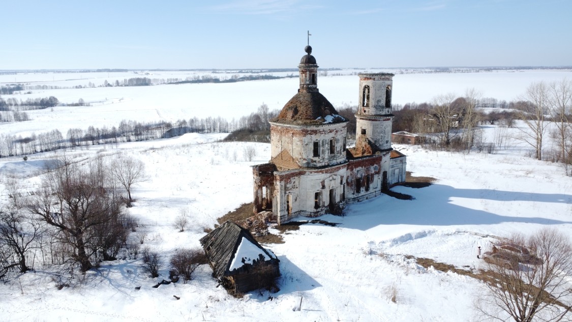 Троицы Живоначальной церковь, Девлетяково (Вознесенский район, Нижегородская область). общий вид в ландшафте