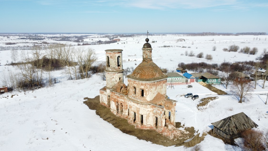 Троицы Живоначальной церковь, Девлетяково (Вознесенский район, Нижегородская область). общий вид в ландшафте