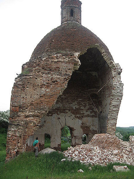 Церковь Михаила Архангела, Маслово (Ефремовский район, Тульская область). фасады, фотография опубликова на разрешения В.Елисеева.