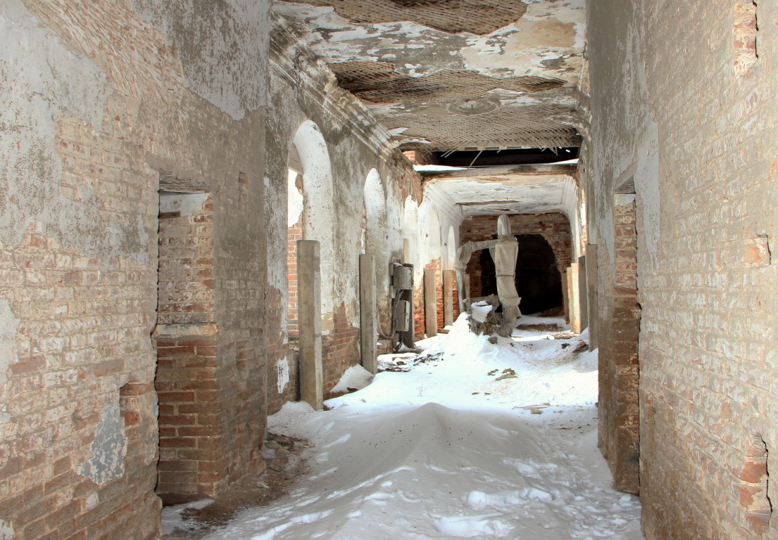 Рождественское. Церковь Рождества Христова. архитектурные детали, Переход из колокольни в трапезную.