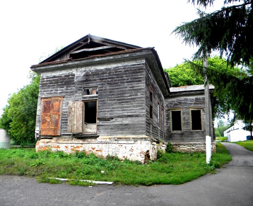 Церковь Иоанна Богослова, Малая Локня (Суджанский район, Курская область). общий вид в ландшафте