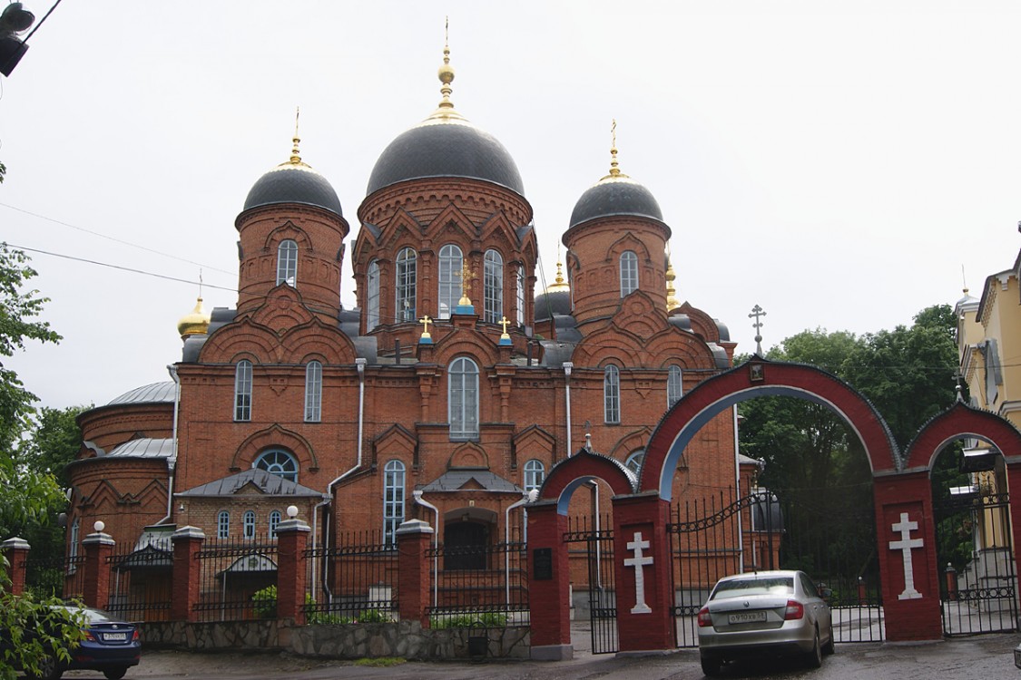 Кафедральный собор Успения Пресвятой Богородицы, Пенза (Пенза, город, Пензенская область). фасады