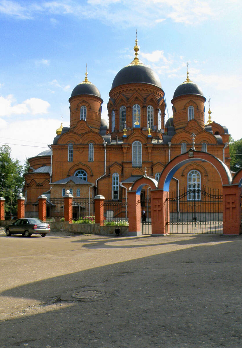 Кафедральный собор Успения Пресвятой Богородицы, Пенза (Пенза, город, Пензенская область). фасады